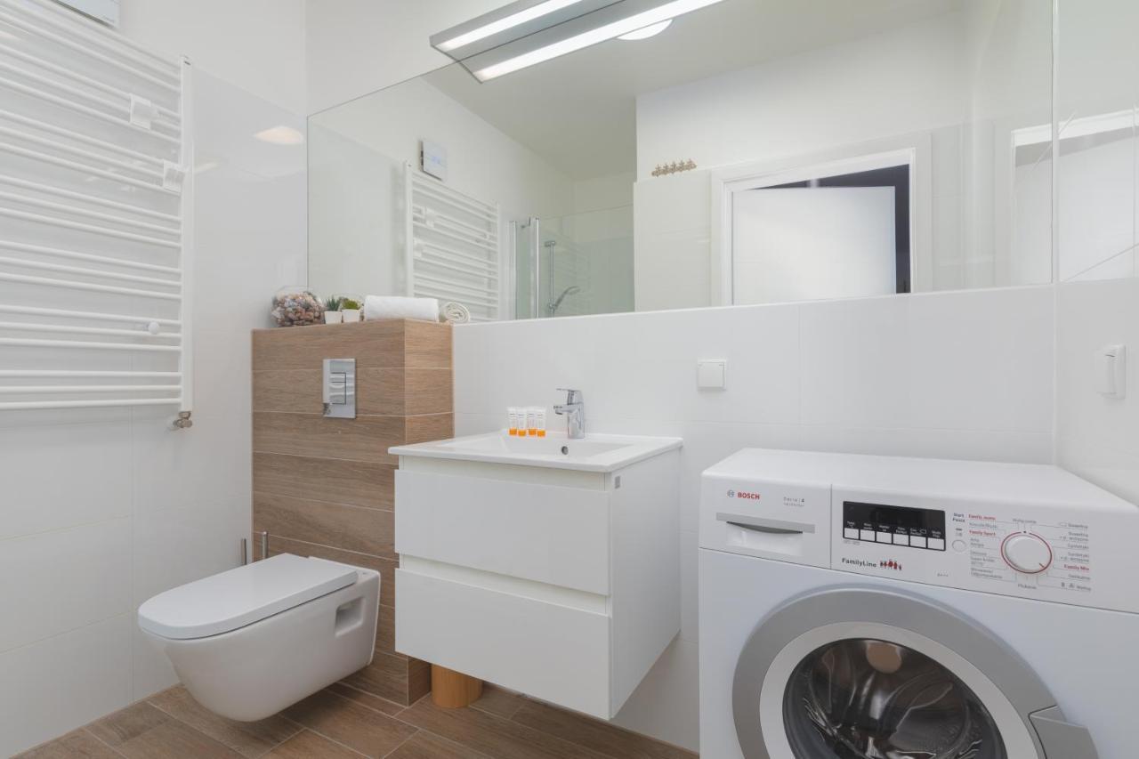 Osiedle Feniks Kolobrzeg By Noclegi Renters Esterno foto