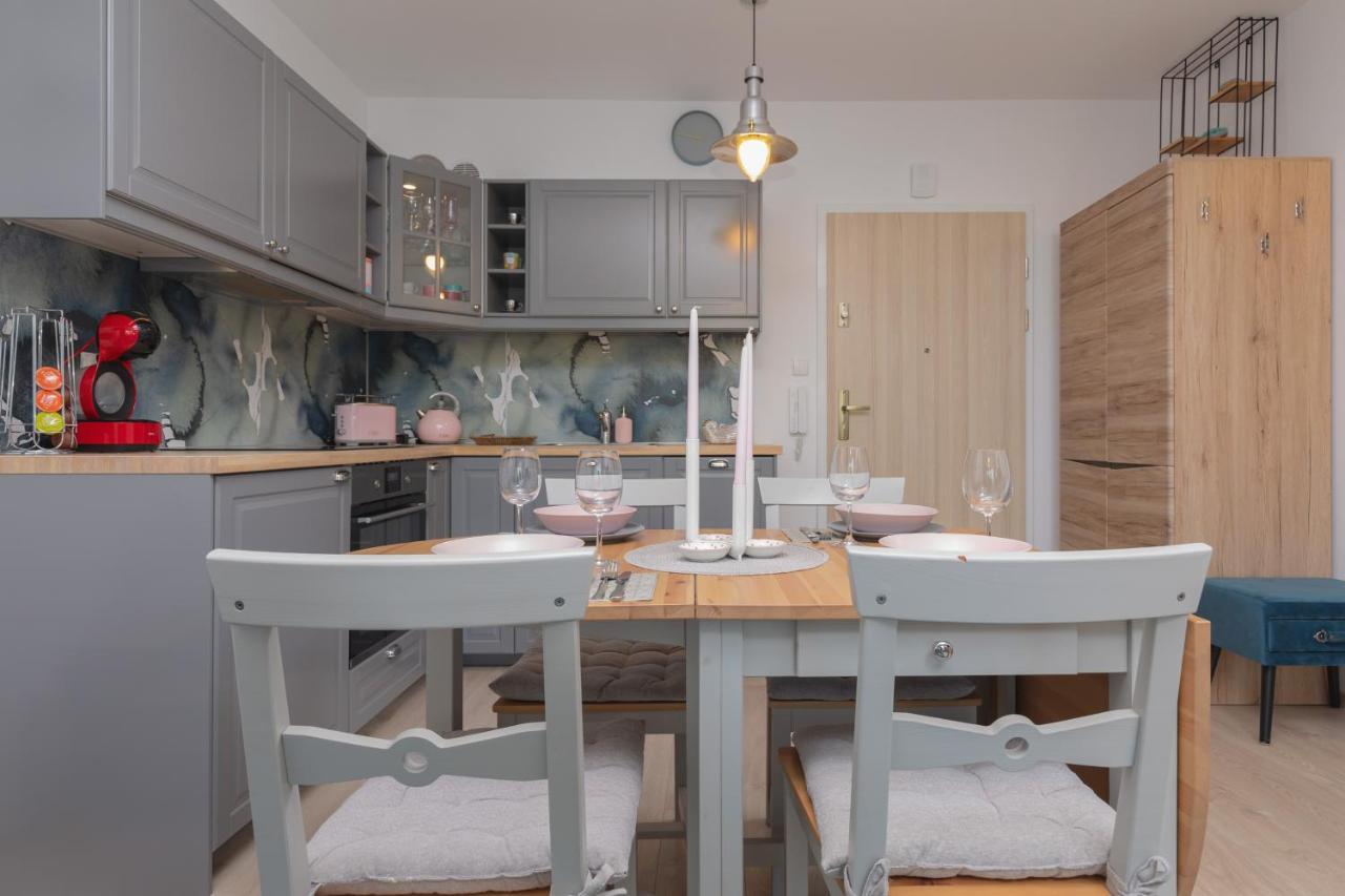 Osiedle Feniks Kolobrzeg By Noclegi Renters Esterno foto
